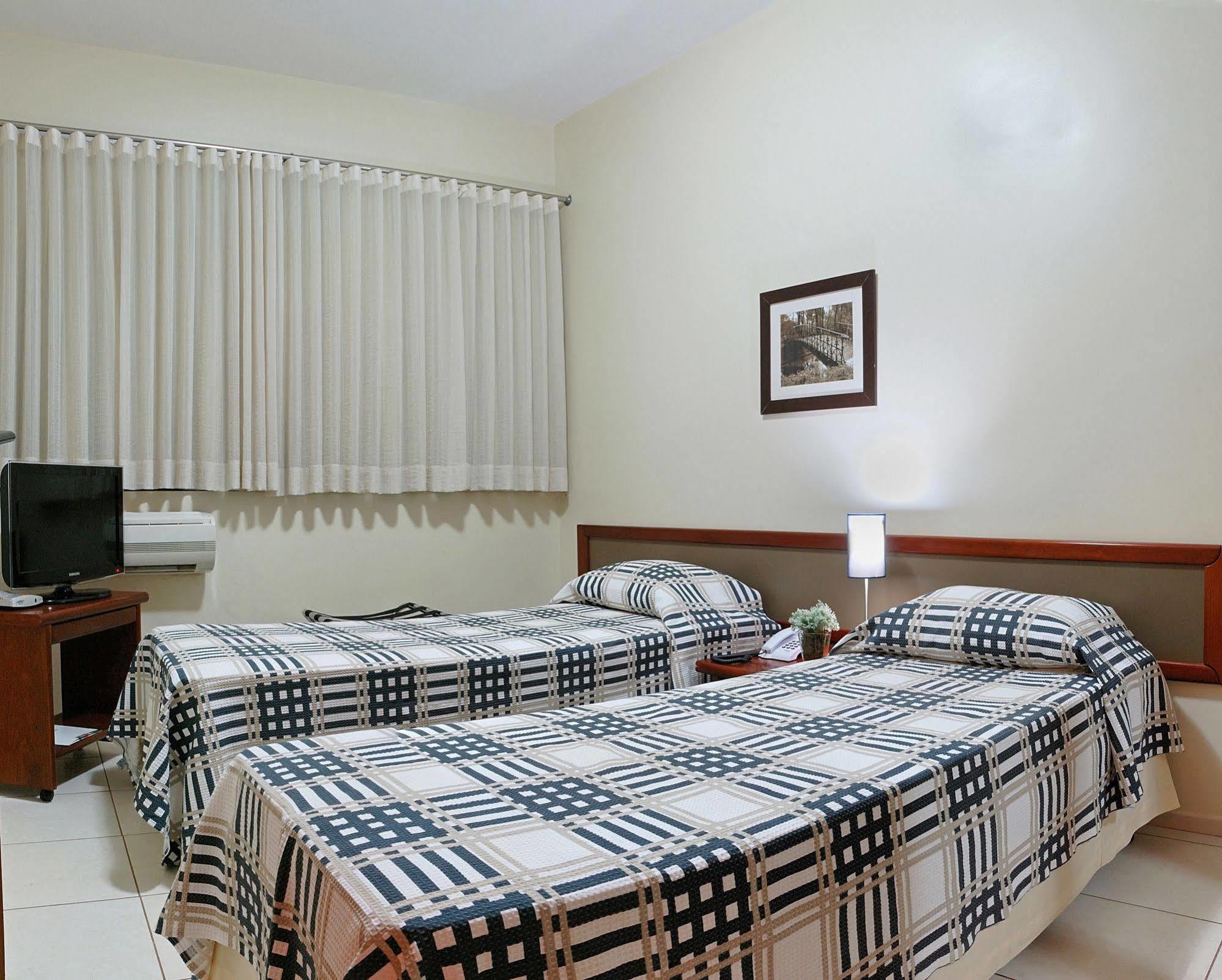 Hotel Flat Bassano Vaccarini Ribeirao Preto Exterior photo